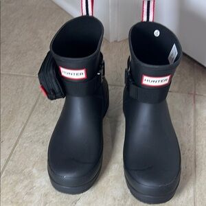 Hunter Women’s Black Rain Boots